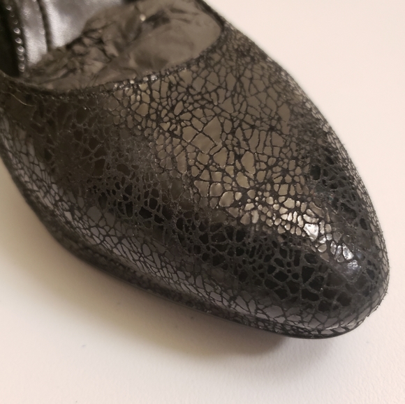 BCBGeneration Platform Heel - Picture 5 of 8